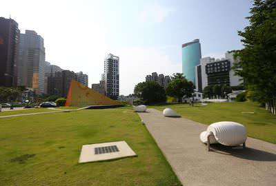 勤美术馆